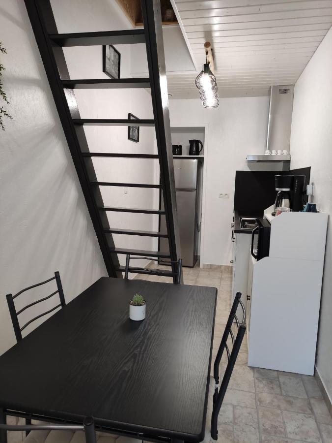 L'Entre-Temps Apartment Chambretaud Ngoại thất bức ảnh